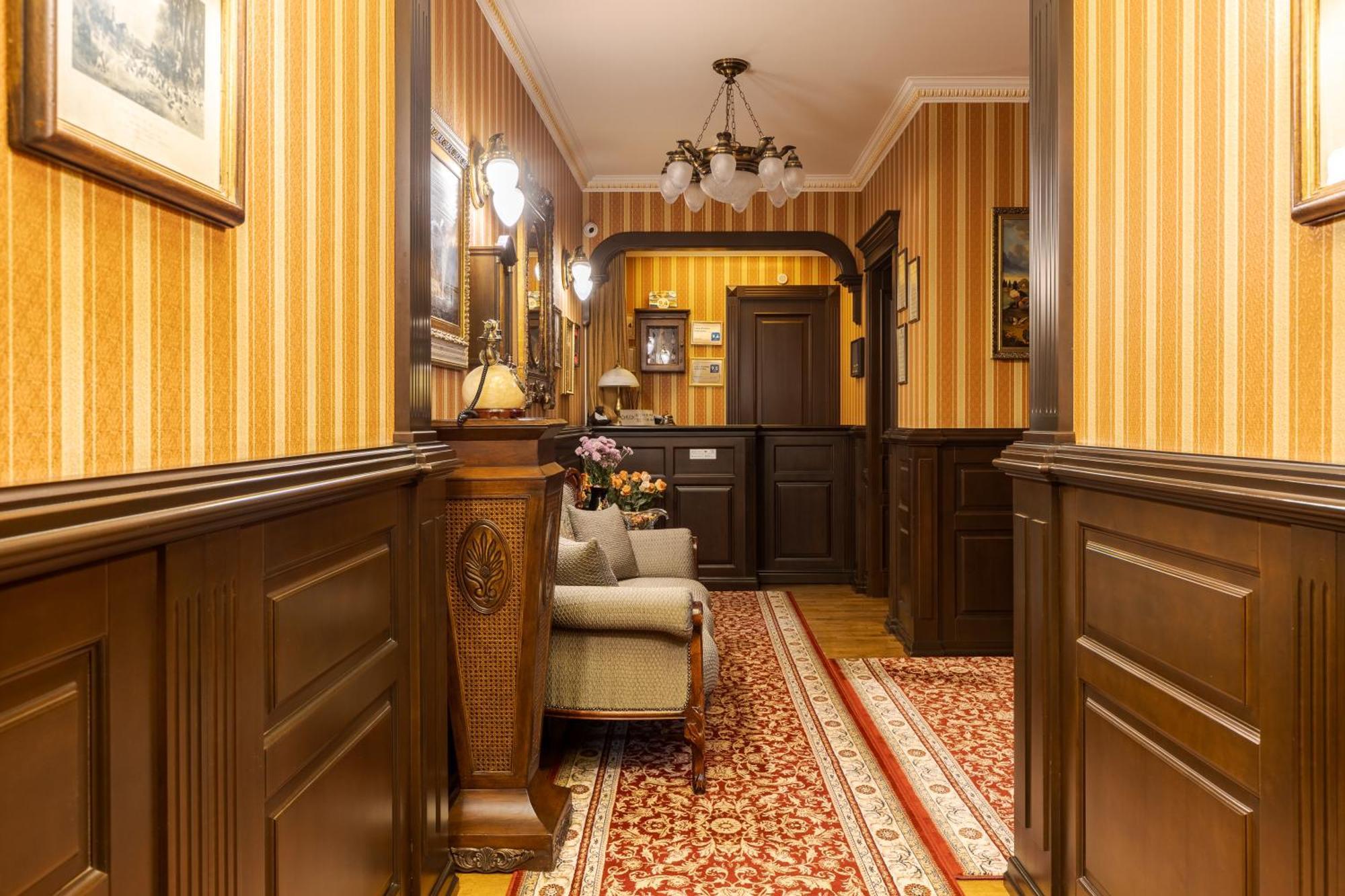 Luxury Boutique Andreevskiy Lviv Exterior foto
