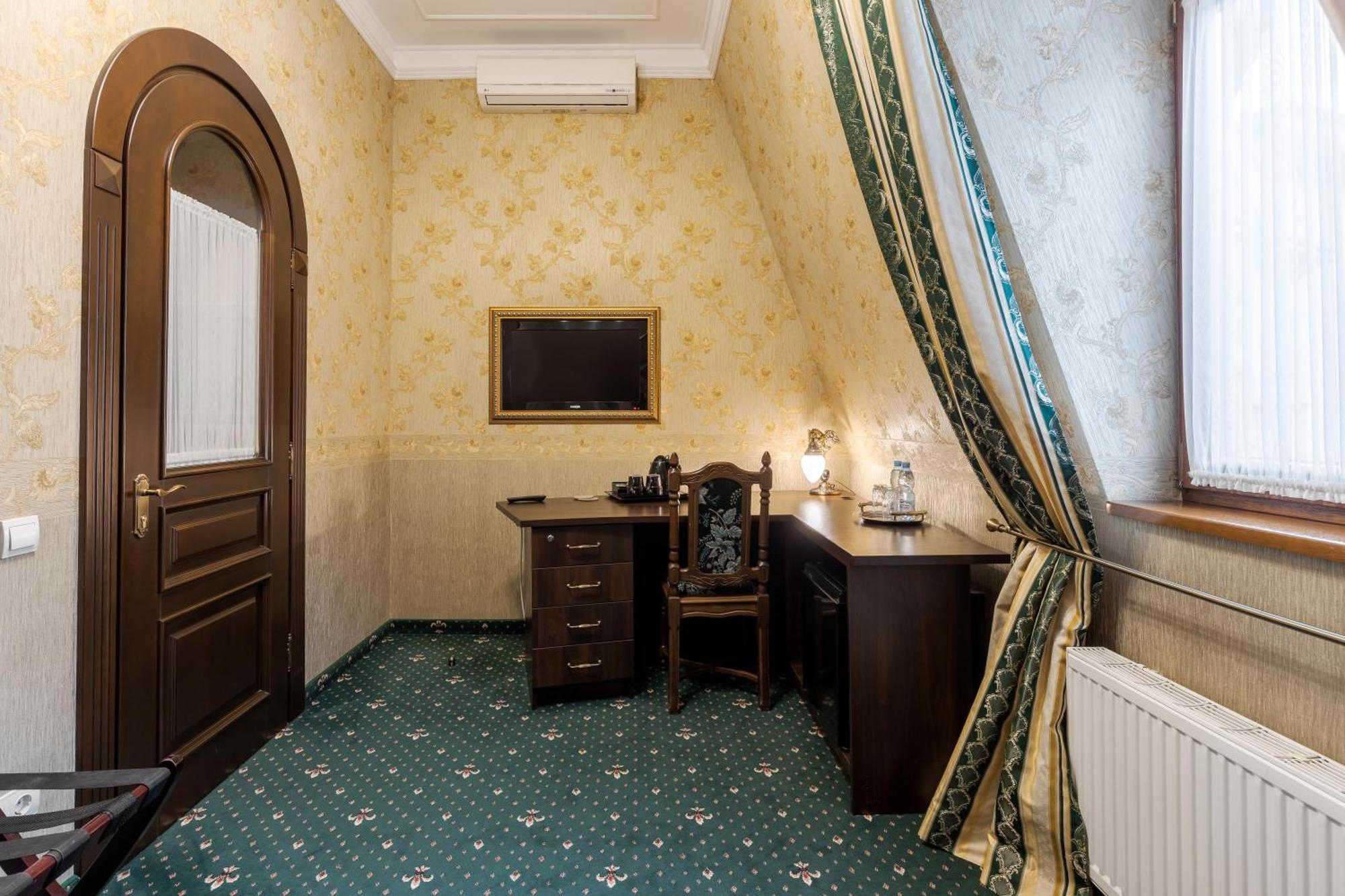 Luxury Boutique Andreevskiy Lviv Exterior foto