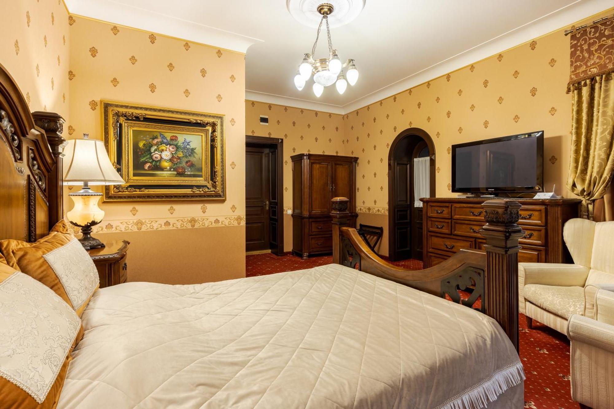 Luxury Boutique Andreevskiy Lviv Exterior foto