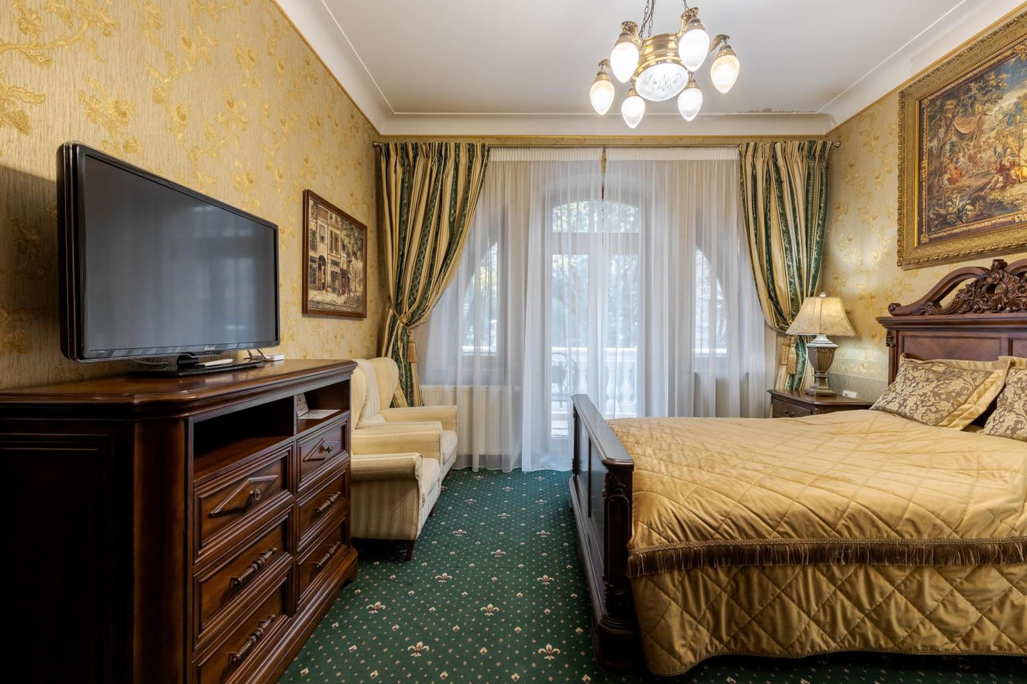 Luxury Boutique Andreevskiy Lviv Exterior foto